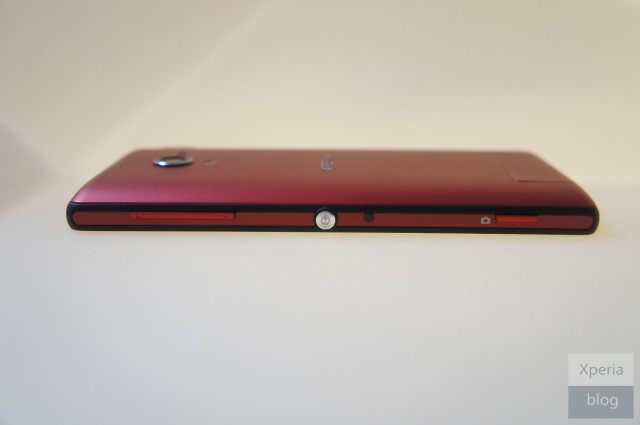 Sony Xperia ZL Red Spotted